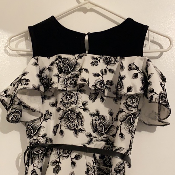 Knitworks Dress - Picture 7 of 8